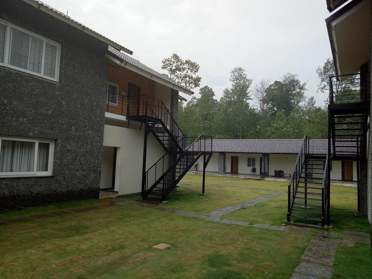 Myst - Yellow Lakes Resorts & Spa Yercaud Bagian luar foto