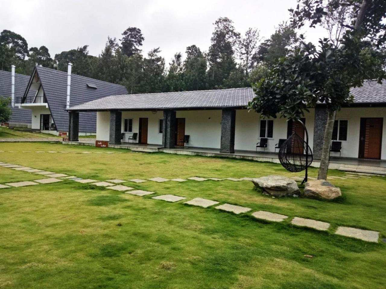 Myst - Yellow Lakes Resorts & Spa Yercaud Bagian luar foto